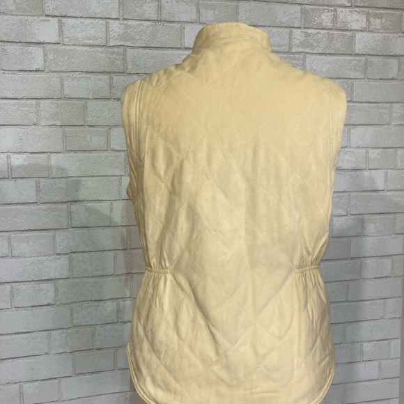 Women’s Weatherproof Golf Vest - Picture 2 of 4